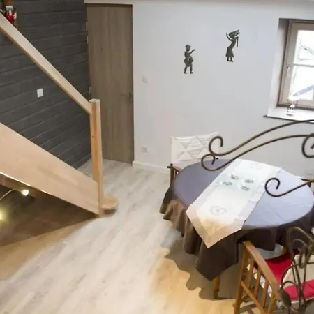 Cosy A Charleville-mezieres, 60 M² Avec Vue *