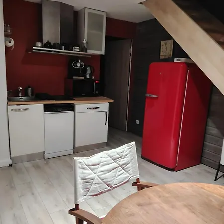 Cosy A Charleville-mezieres, 60 M² Avec Vue