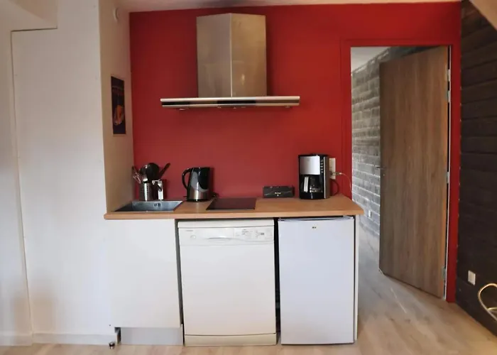 Lägenhet Appartement Cosy A Charleville-Mezieres, 60 M² Avec Vue